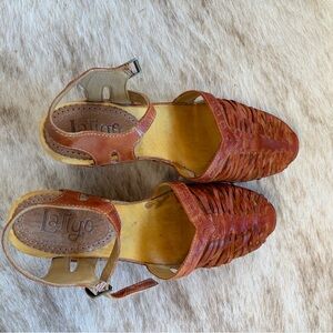 Latigo Women's Brown Leather Woven Sandals 9